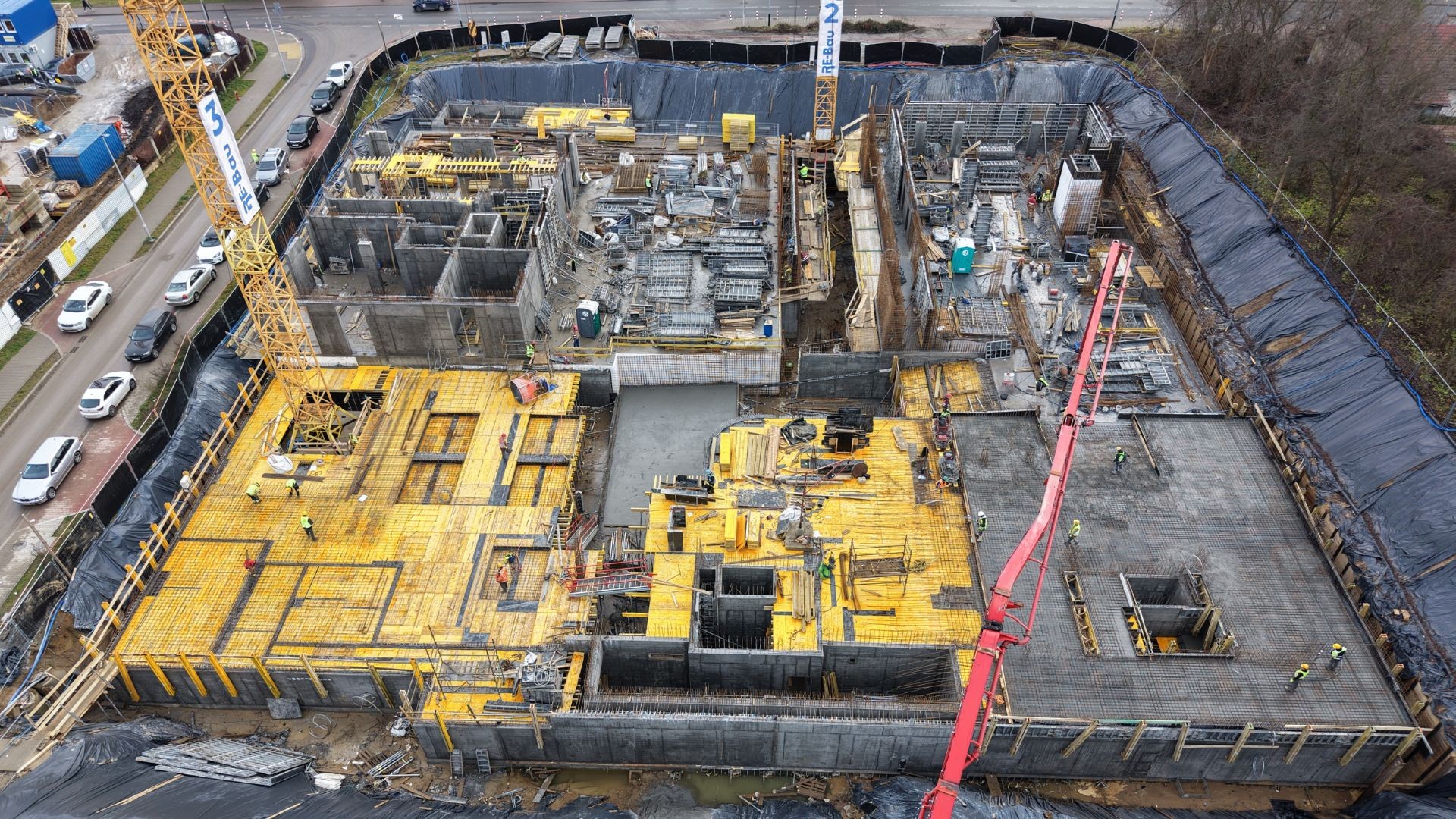 Banacha 12 rośnie w oczach – dlaczego ta inwestycja przyciąga tak wielu kupujących? [wideo]